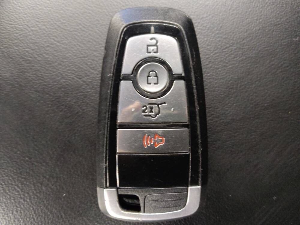 2022 Ford Explorer in Houston, TX 77074 - 18129937 32