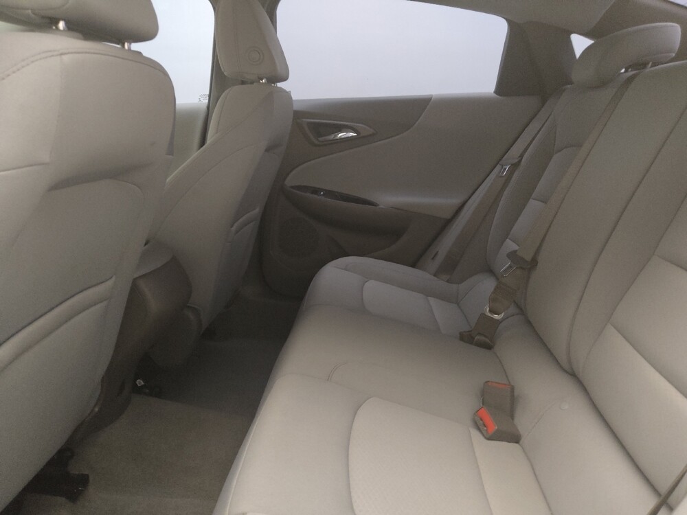 2021 Chevrolet Malibu in Plano, TX 75074 - 18129939 18