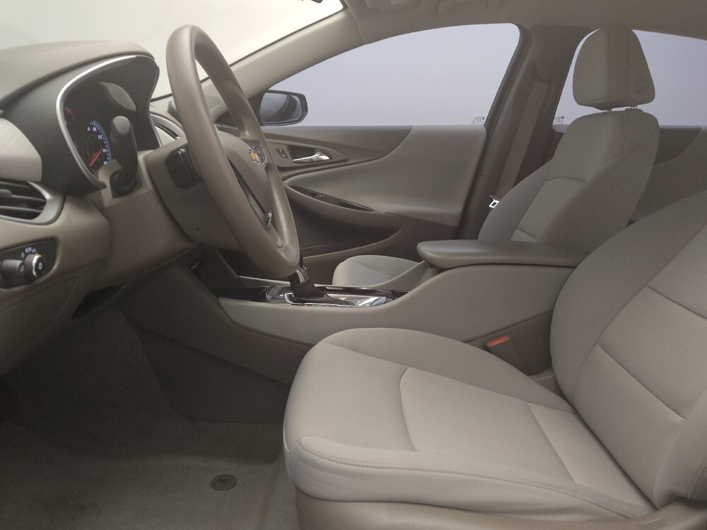 2021 Chevrolet Malibu in Plano, TX 75074 - 18129939 17