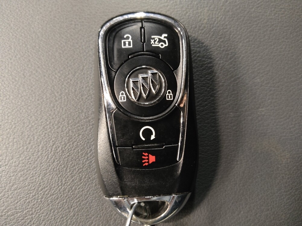 2018 Buick Enclave in Oklahoma City, OK 73139 - 18129940 32