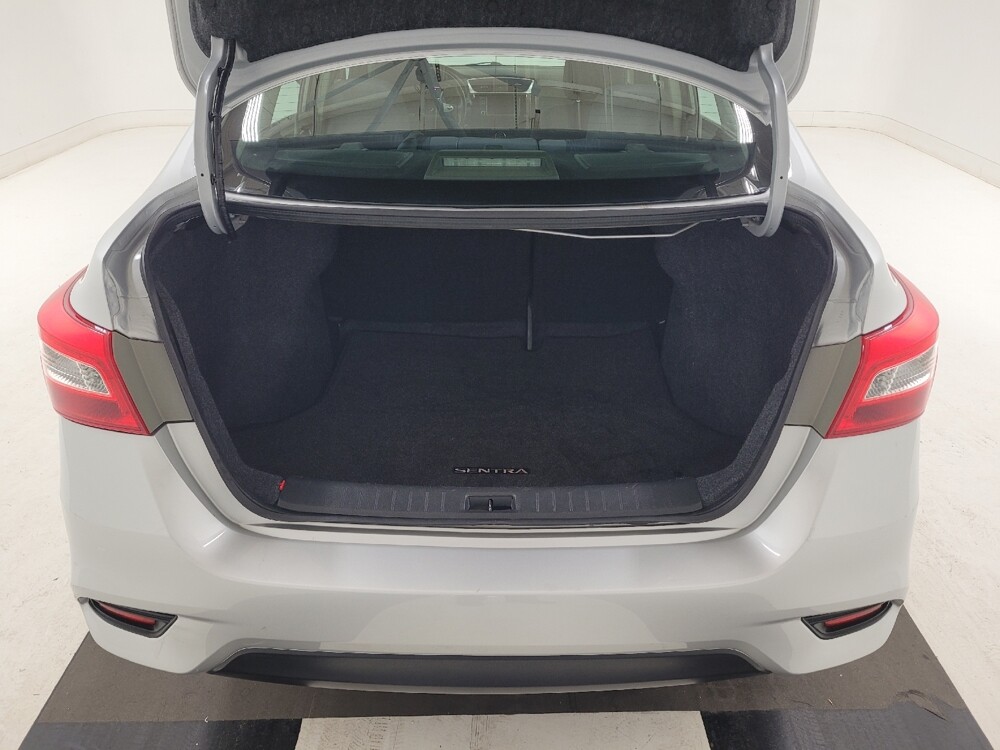 2019 Nissan Sentra in St. Louis, MO 63125 - 18129943 29