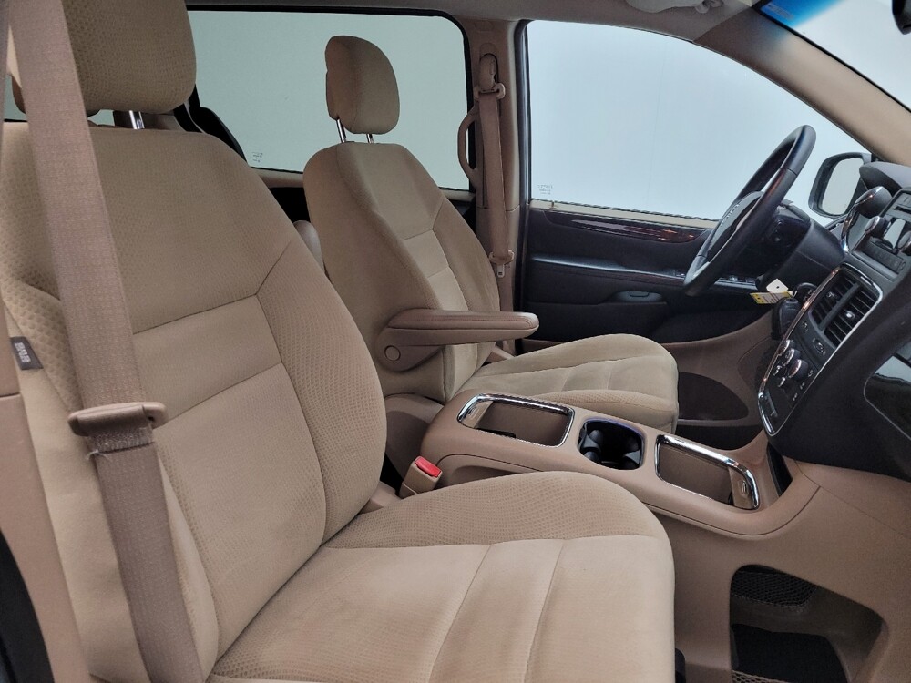 2016 Dodge Grand Caravan in Greensboro, NC 27407 - 18129946 21