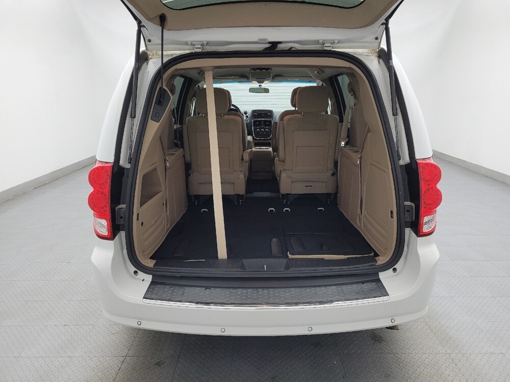 2016 Dodge Grand Caravan in Greensboro, NC 27407 - 18129946 29