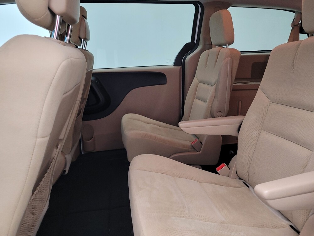 2016 Dodge Grand Caravan in Greensboro, NC 27407 - 18129946 18