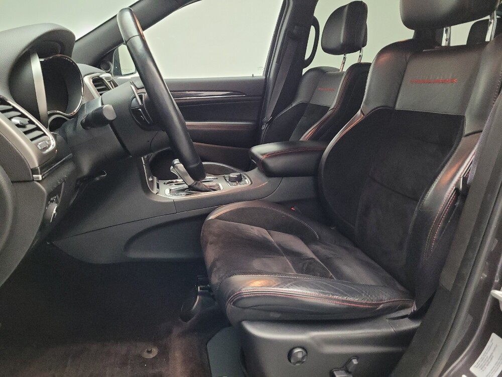 2017 Jeep Grand Cherokee in Riverside, CA 92504 - 18129948 17