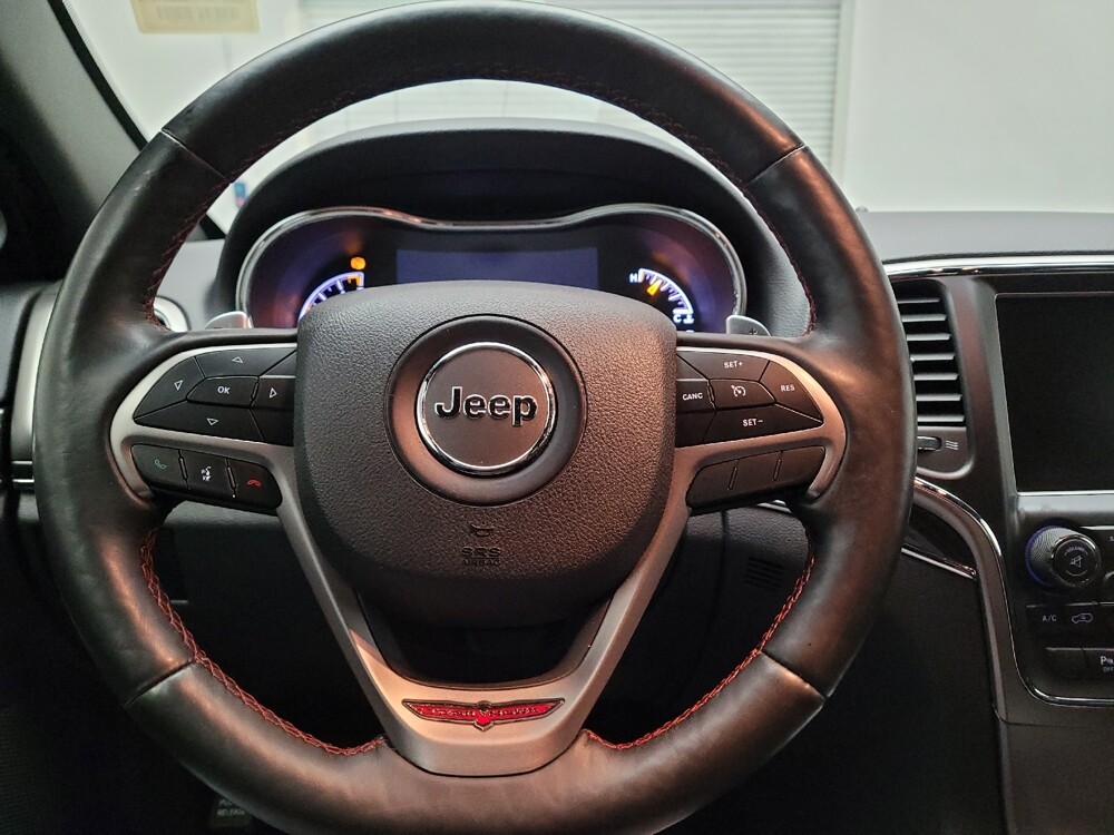 2017 Jeep Grand Cherokee in Riverside, CA 92504 - 18129948 22