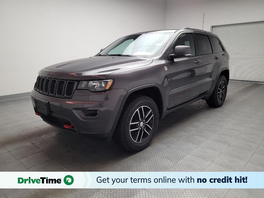 2017 Jeep Grand Cherokee in Riverside, CA 92504 - 18129948