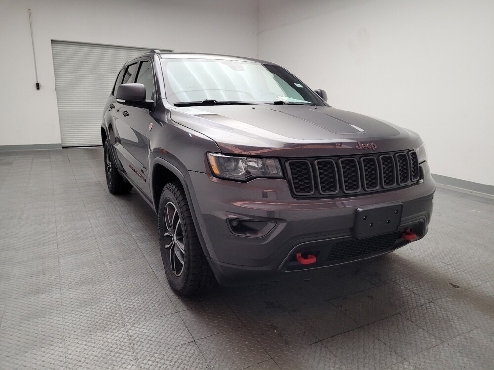 2017 Jeep Grand Cherokee in Riverside, CA 92504 - 18129948 14