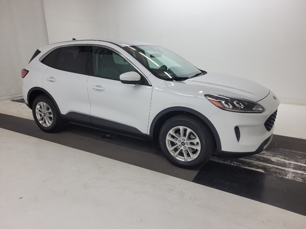 2020 Ford Escape in Peoria, IL 61615 - 18129950 11