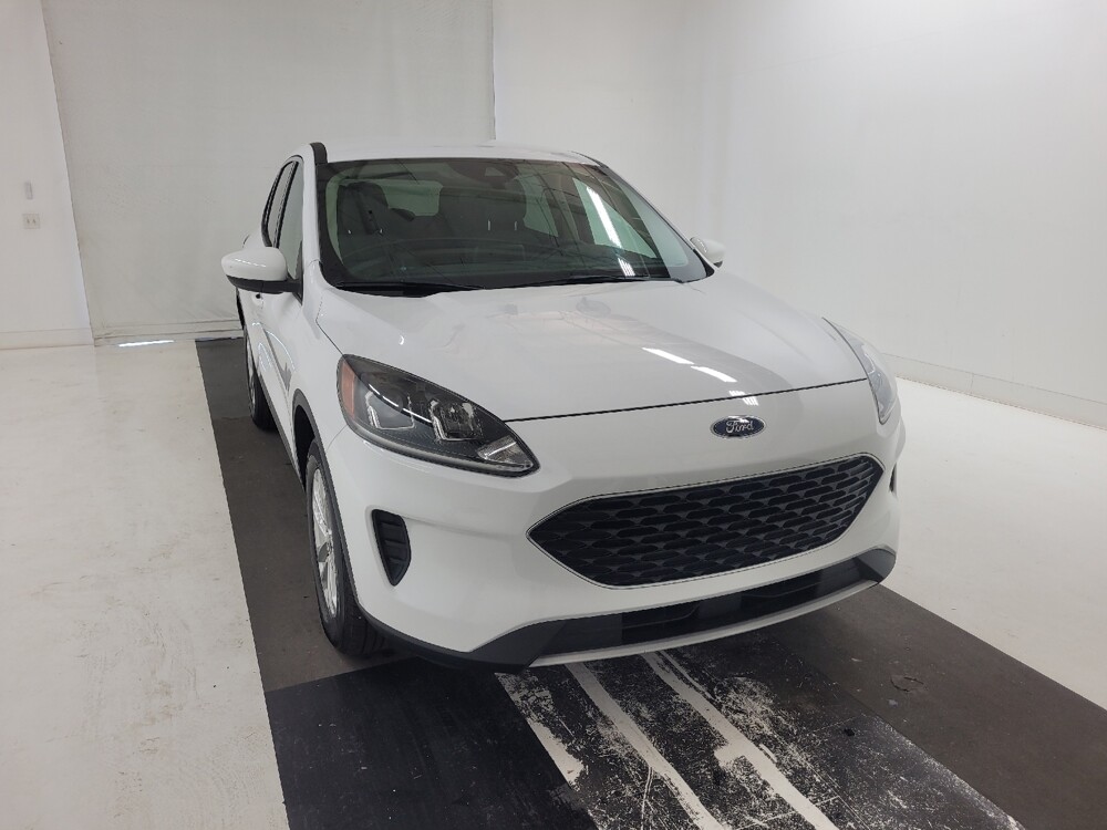 2020 Ford Escape in Peoria, IL 61615 - 18129950 14