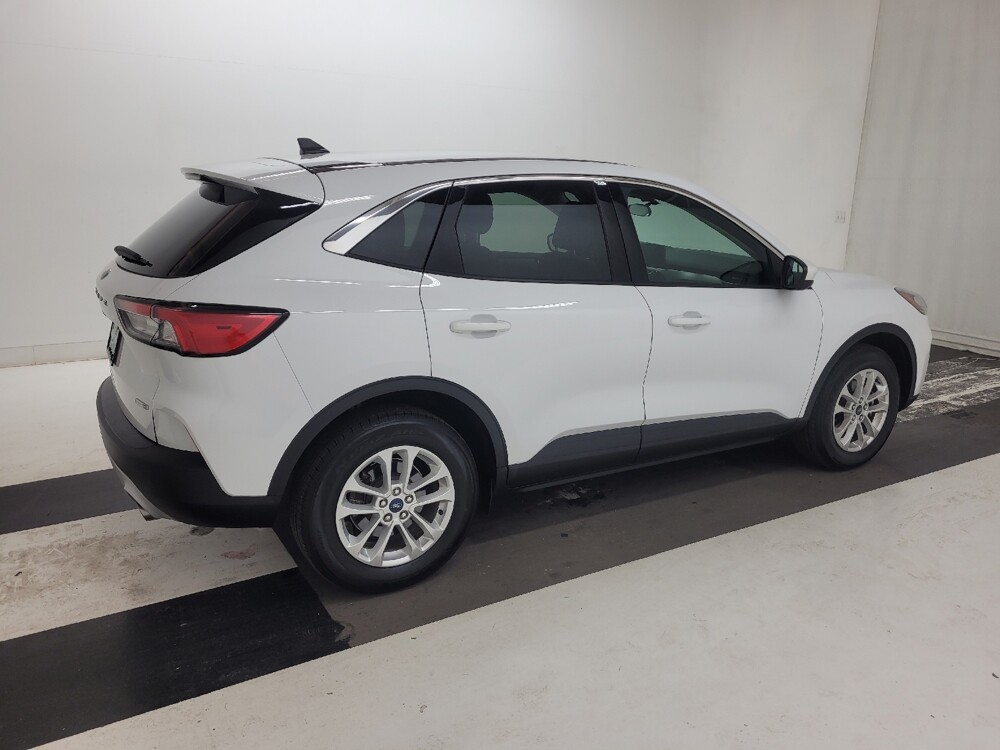 2020 Ford Escape in Peoria, IL 61615 - 18129950 10