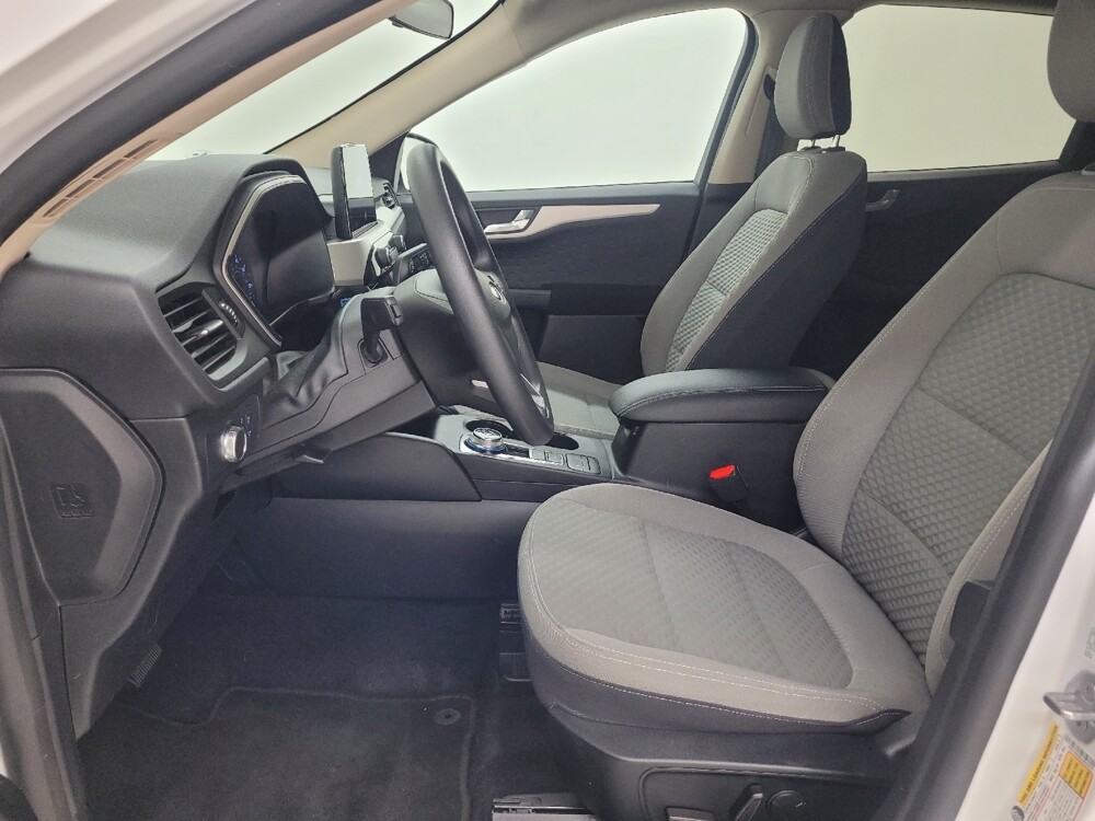 2020 Ford Escape in Peoria, IL 61615 - 18129950 17