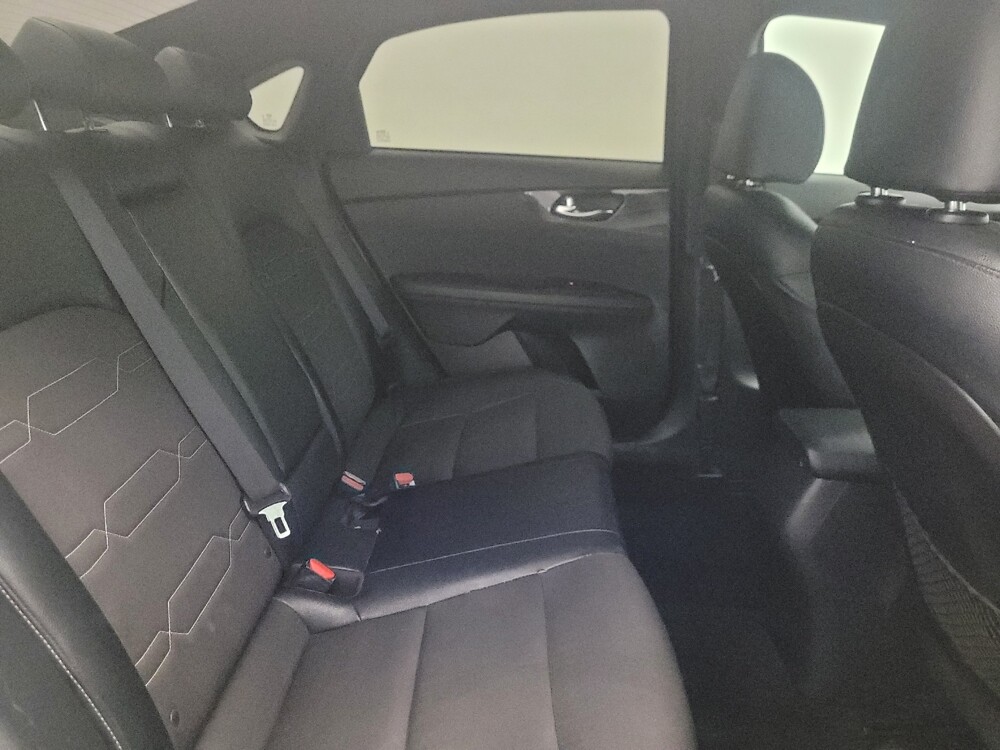 2021 Kia Forte in Phoenix, AZ 85022 - 18129955 19