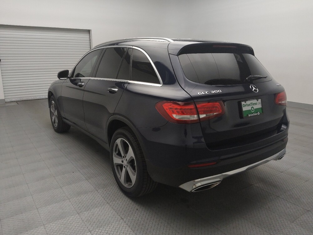 2017 Mercedes-Benz GLC 300 in Fort Worth, TX 76116 - 18129957 5
