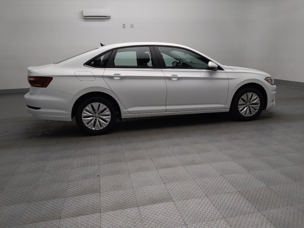 2019 Volkswagen Jetta in Arlington, TX 76011 - 18129973 10