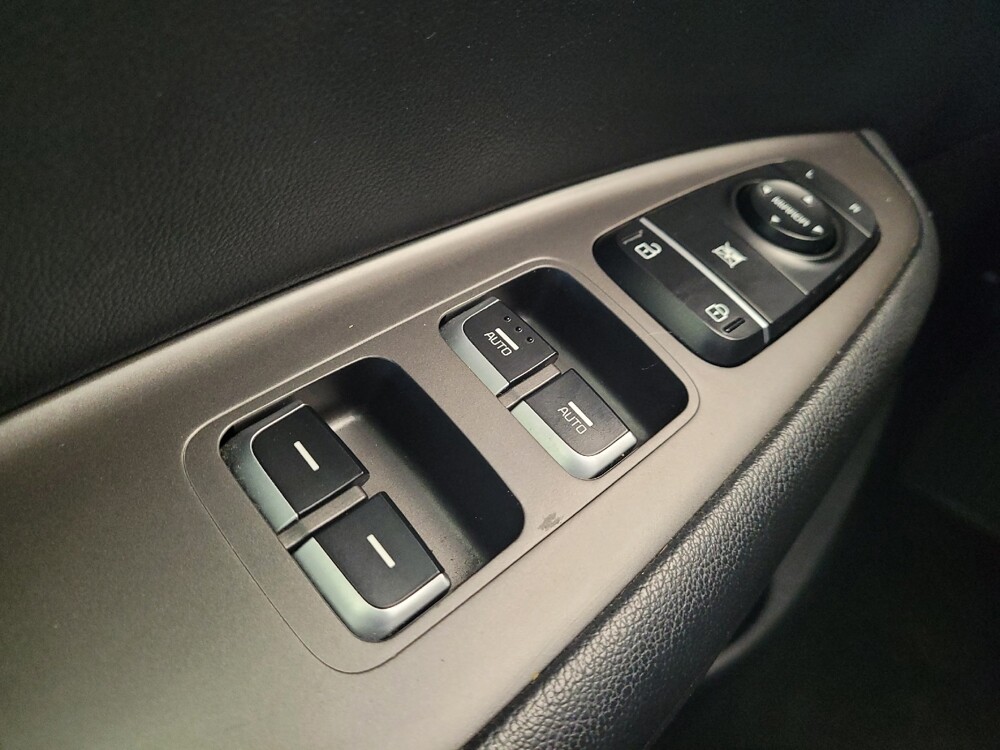 2019 Kia Optima in Lexington, KY 40509 - 18129974 27