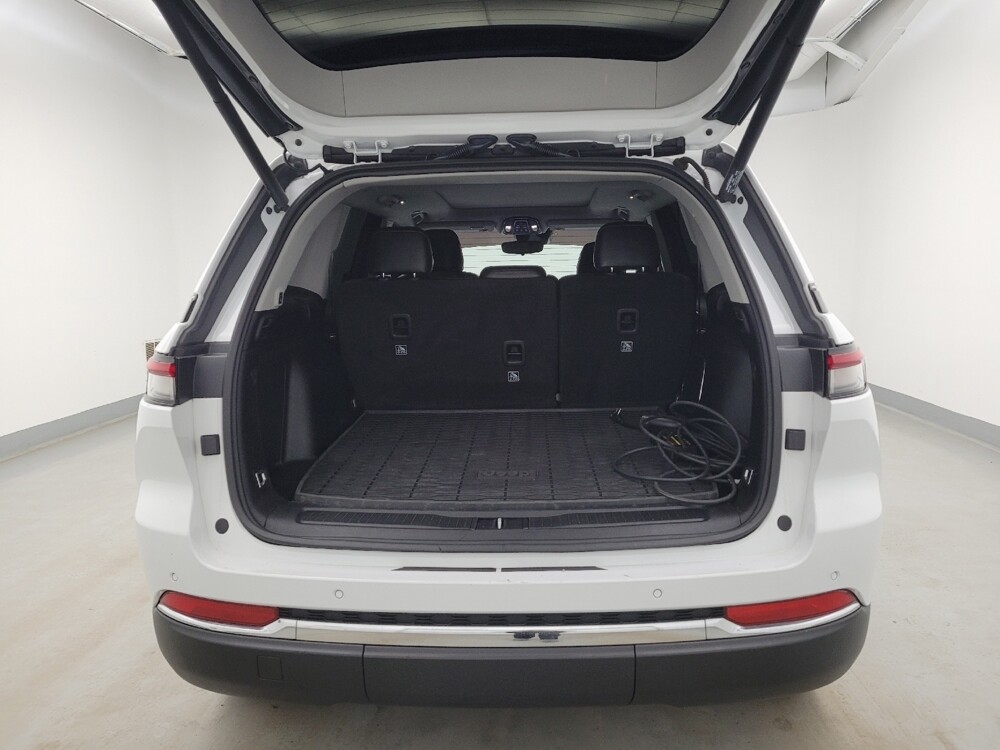 2023 Jeep Grand Cherokee in Lexington, KY 40509 - 18129975 29