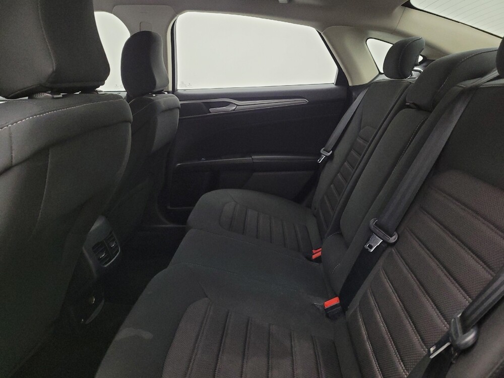 2020 Ford Fusion in Maple Heights, OH 44137 - 18129976 18