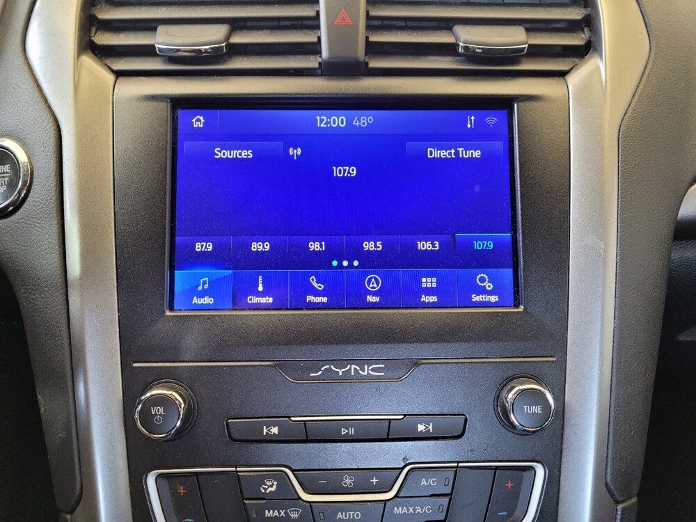 2020 Ford Fusion in Maple Heights, OH 44137 - 18129976 25