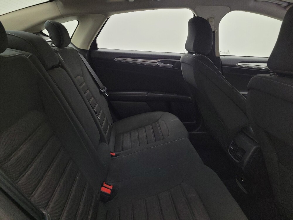 2020 Ford Fusion in Maple Heights, OH 44137 - 18129976 19