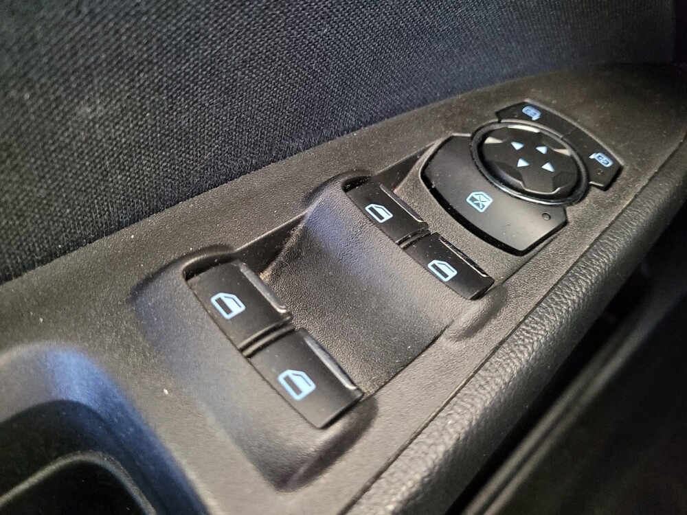 2020 Ford Fusion in Maple Heights, OH 44137 - 18129976 27