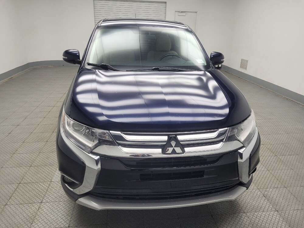 2016 Mitsubishi Outlander in Highland, IN 46322 - 18129986 14
