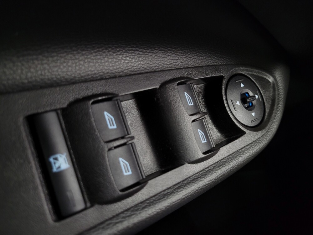 2018 Ford Escape in Las Vegas, NV 89104 - 18129987 27