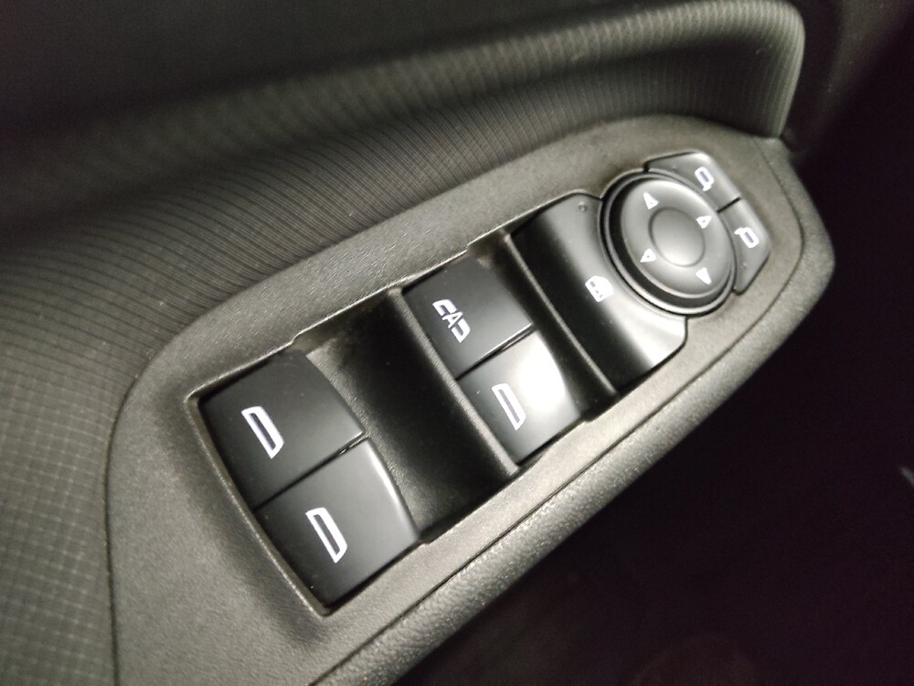 2022 Chevrolet Equinox in Springfield, MO 65807 - 18130000 27