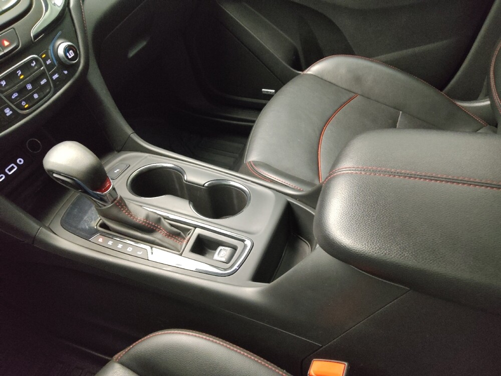 2022 Chevrolet Equinox in Springfield, MO 65807 - 18130000 26