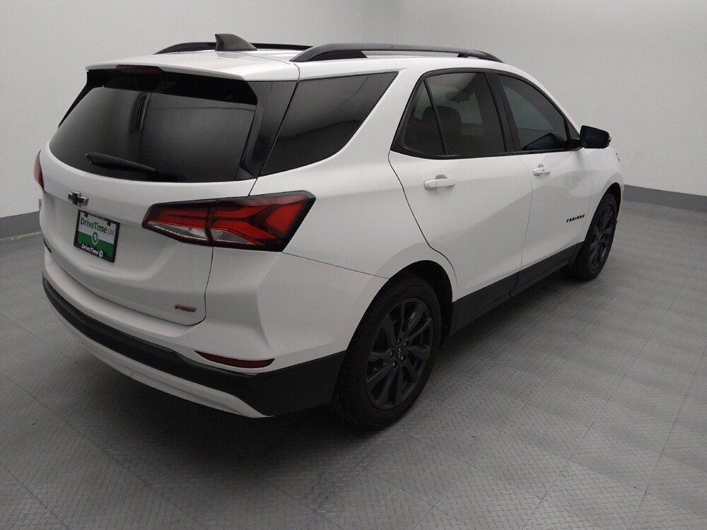 2022 Chevrolet Equinox in Springfield, MO 65807 - 18130000 9