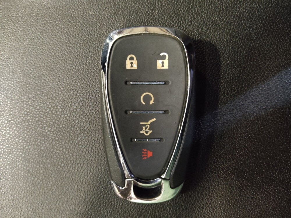 2018 Chevrolet Equinox in Jacksonville, FL 32225 - 18130002 32