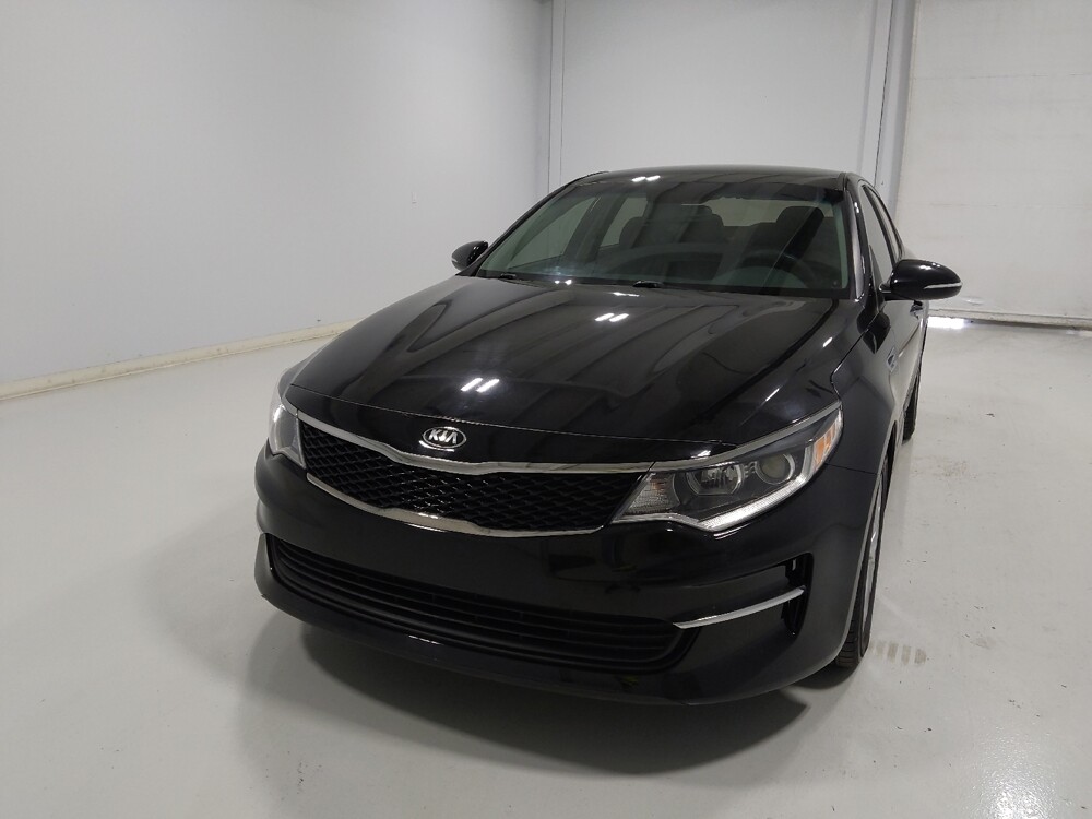 2018 Kia Optima in Columbus, OH 43231 - 18130004 15