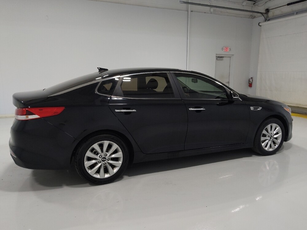2018 Kia Optima in Columbus, OH 43231 - 18130004 10
