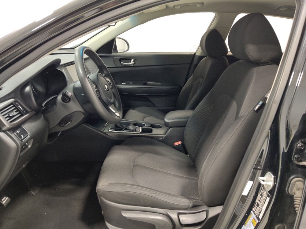 2018 Kia Optima in Columbus, OH 43231 - 18130004 17