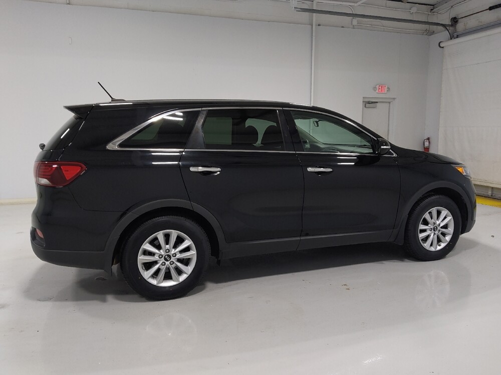 2019 Kia Sorento in Columbus, OH 43231 - 18130005 10