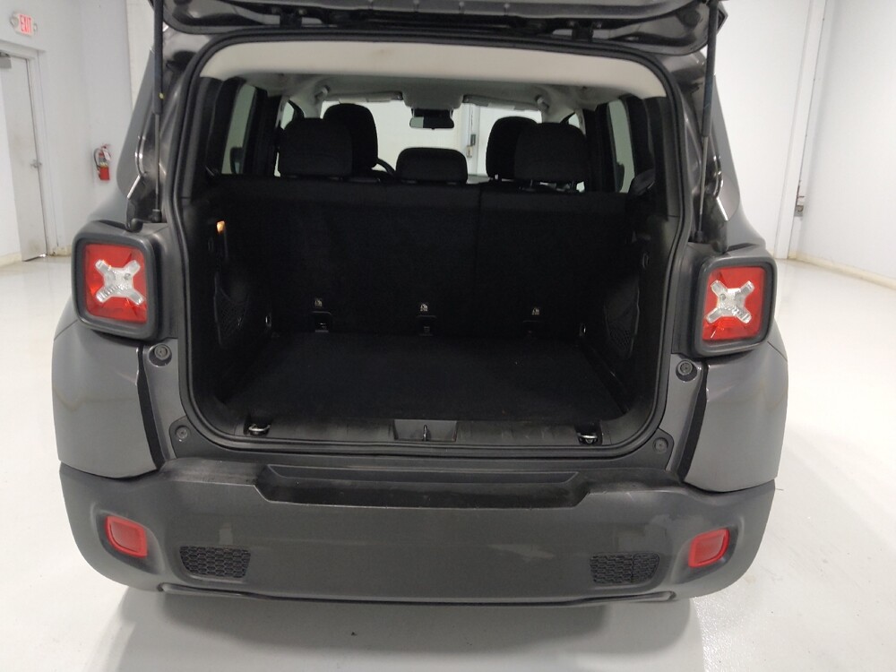 2020 Jeep Renegade in Columbus, OH 43231 - 18130006 28