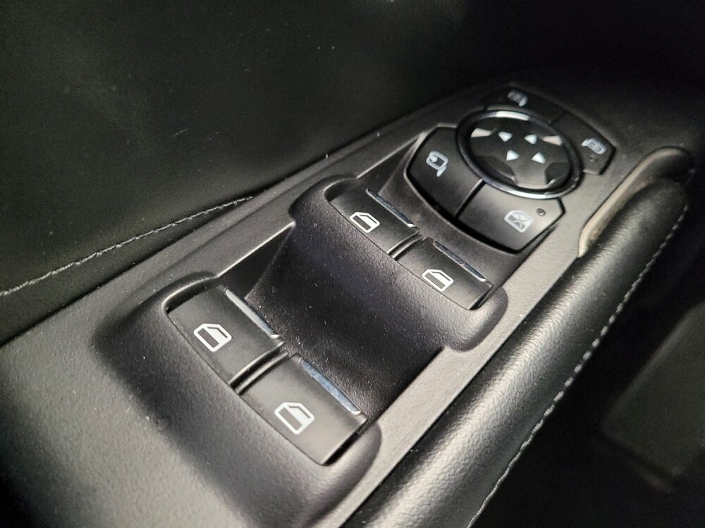 2015 Lincoln MKC in Maple Heights, OH 44137 - 18130008 27