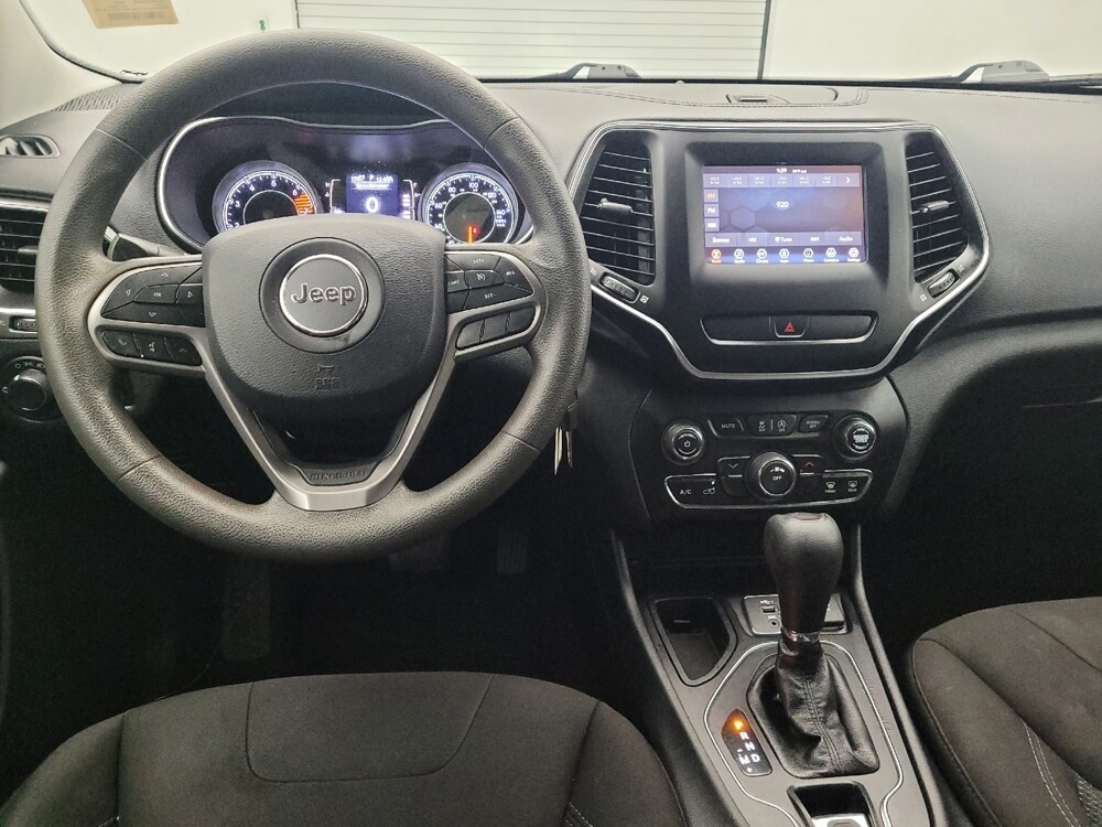 2020 Jeep Cherokee in Maple Heights, OH 44137 - 18130012 22