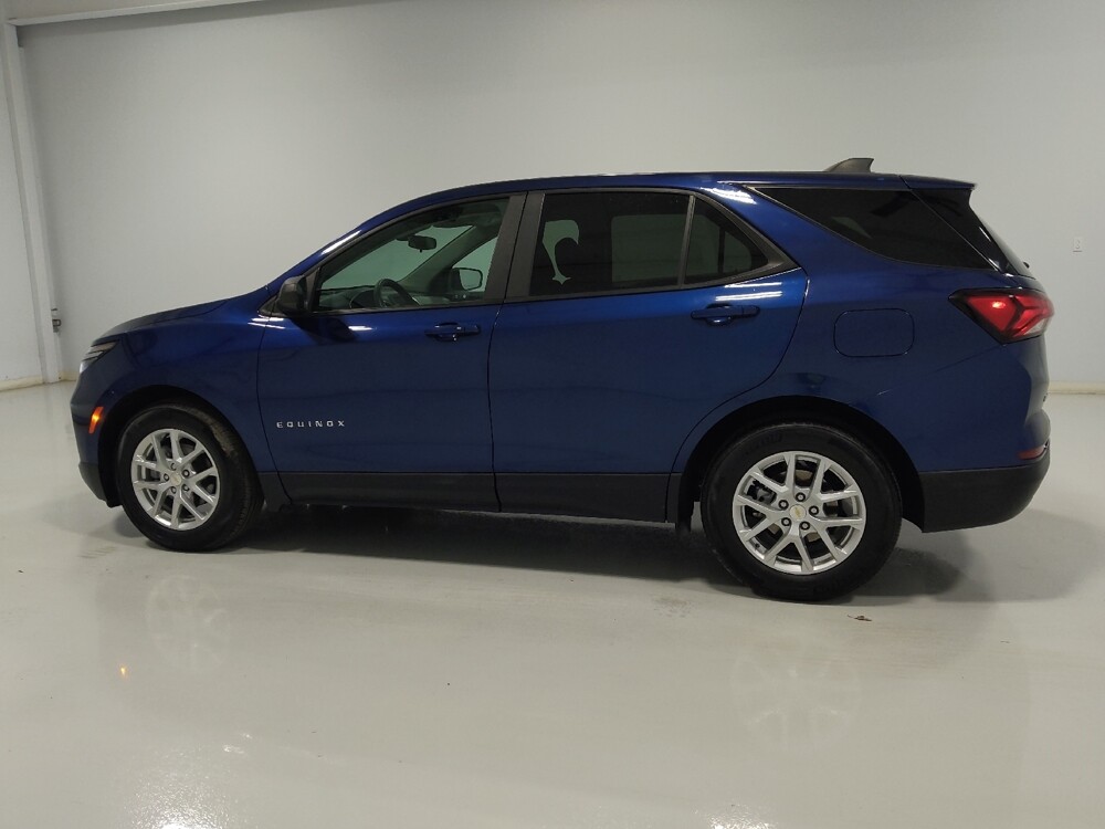 2022 Chevrolet Equinox in Columbus, OH 43231 - 18130016 3