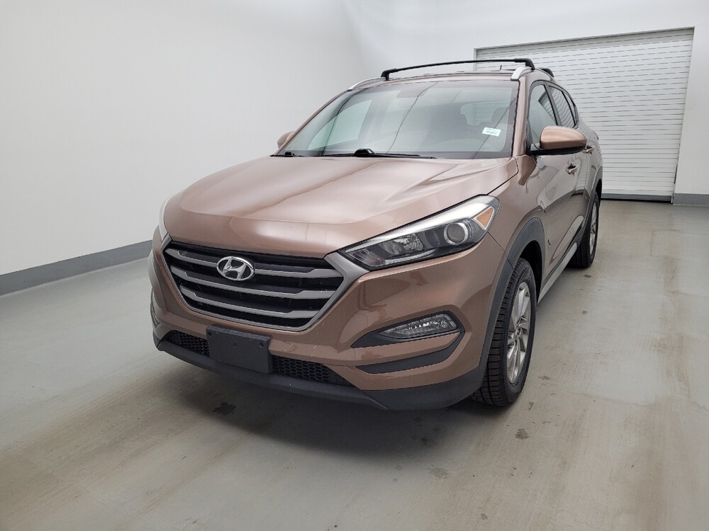 2017 Hyundai Tucson in Maple Heights, OH 44137 - 18130017 15
