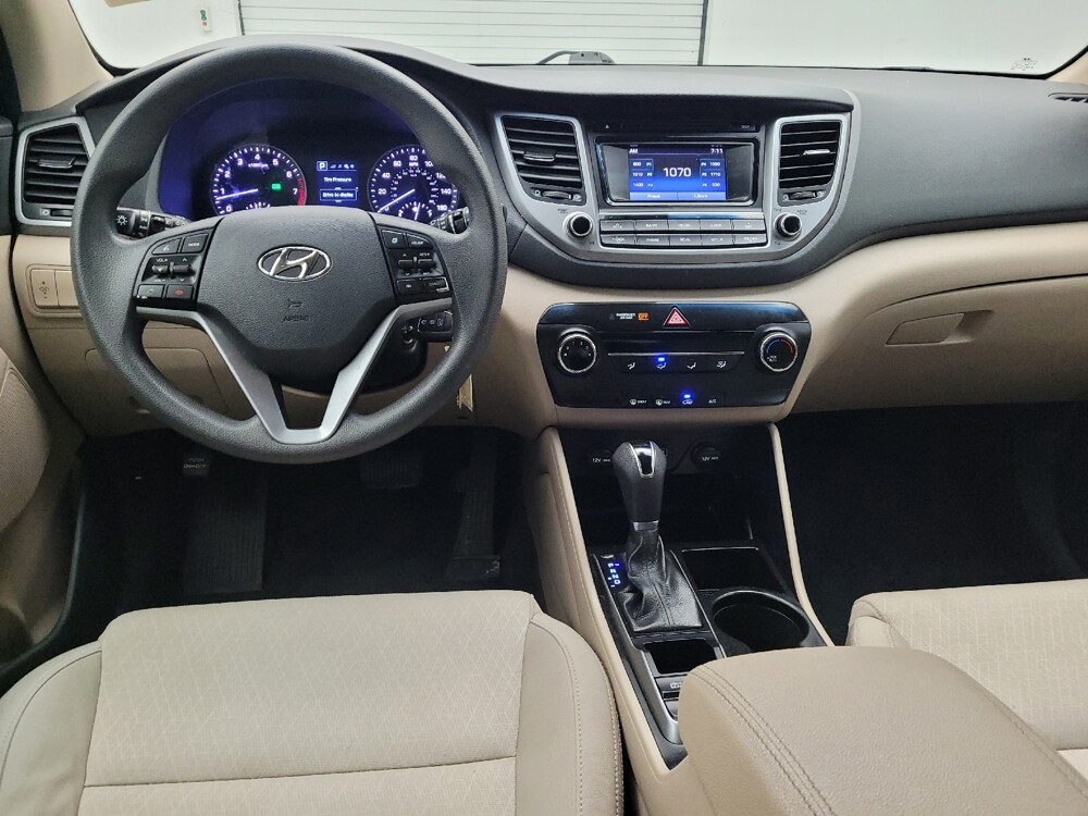 2017 Hyundai Tucson in Maple Heights, OH 44137 - 18130017 22