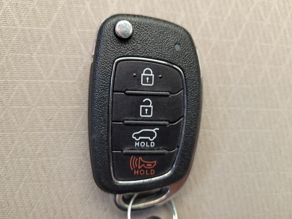 2017 Hyundai Tucson in Maple Heights, OH 44137 - 18130017 32