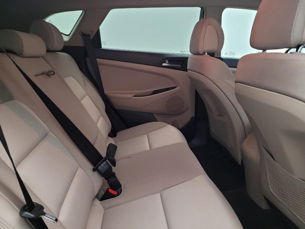 2017 Hyundai Tucson in Maple Heights, OH 44137 - 18130017 19