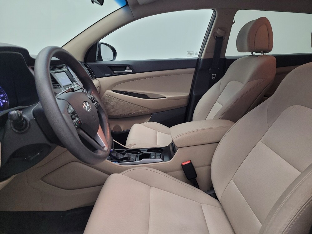 2017 Hyundai Tucson in Maple Heights, OH 44137 - 18130017 17