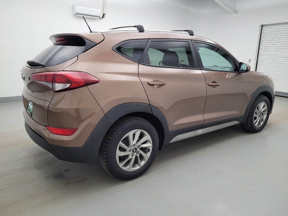 2017 Hyundai Tucson in Maple Heights, OH 44137 - 18130017 10