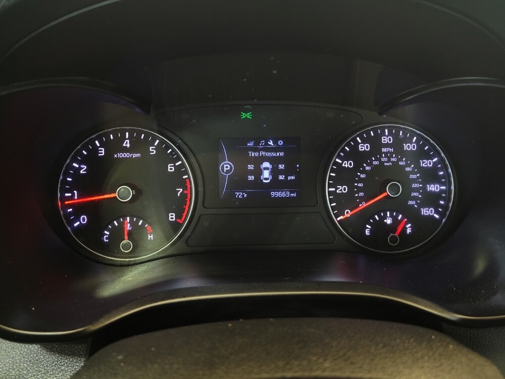 2018 Kia Optima in Maple Heights, OH 44137 - 18130018 23