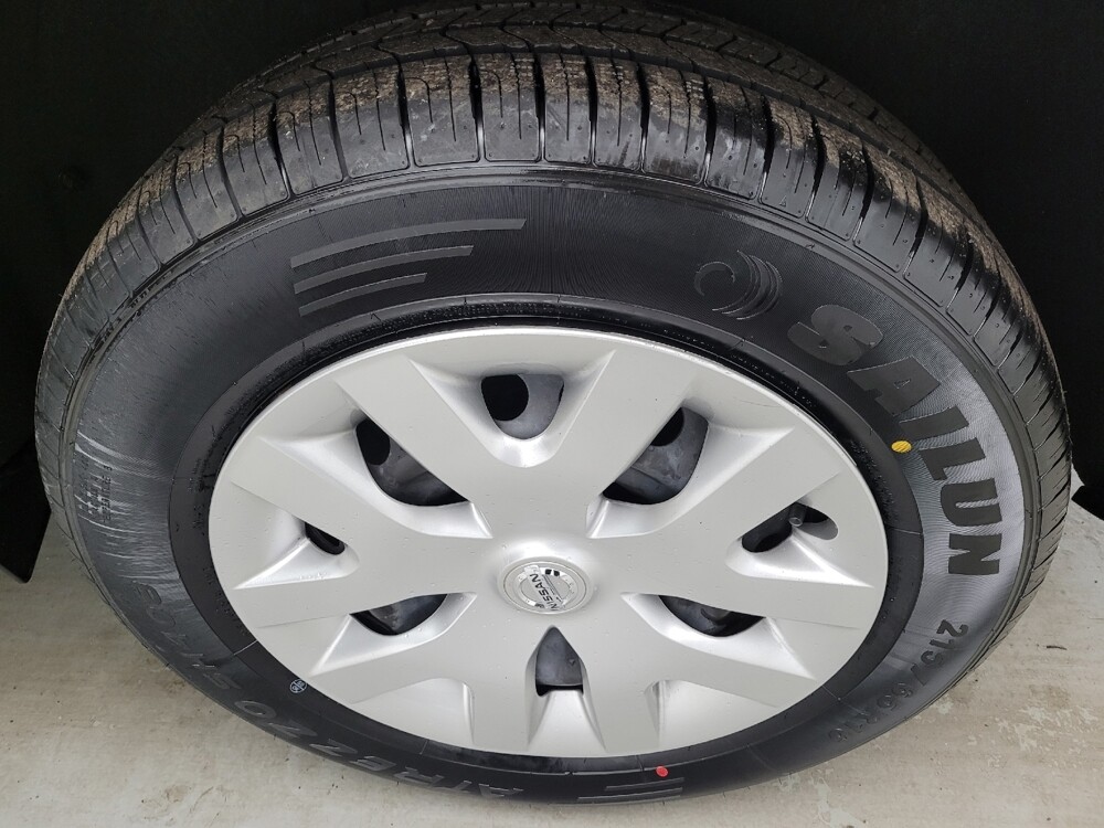 2020 Nissan Rogue Sport in Maple Heights, OH 44137 - 18130019 31