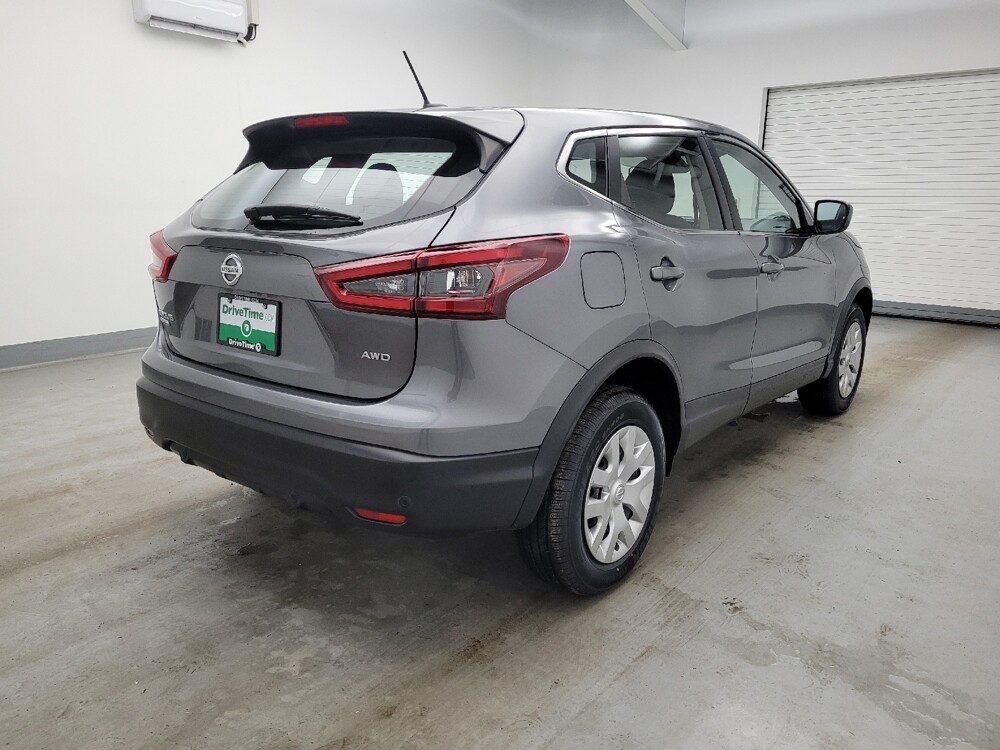 2020 Nissan Rogue Sport in Maple Heights, OH 44137 - 18130019 9