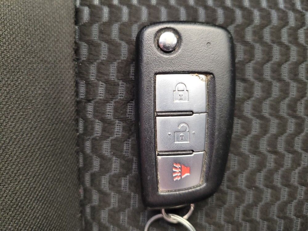 2020 Nissan Rogue Sport in Maple Heights, OH 44137 - 18130019 32