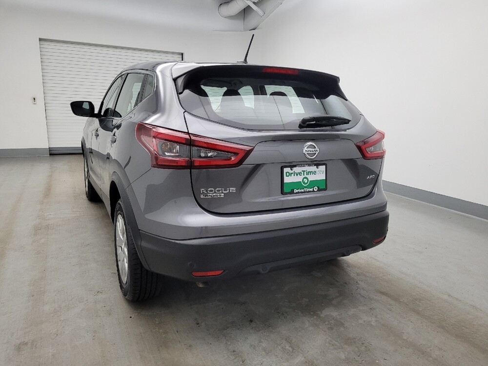 2020 Nissan Rogue Sport in Maple Heights, OH 44137 - 18130019 6
